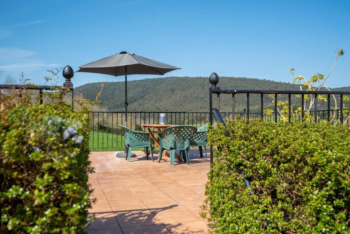 Casa Con Jardin En Gama Villa Bárcena de Cicero Eksteriør bilde