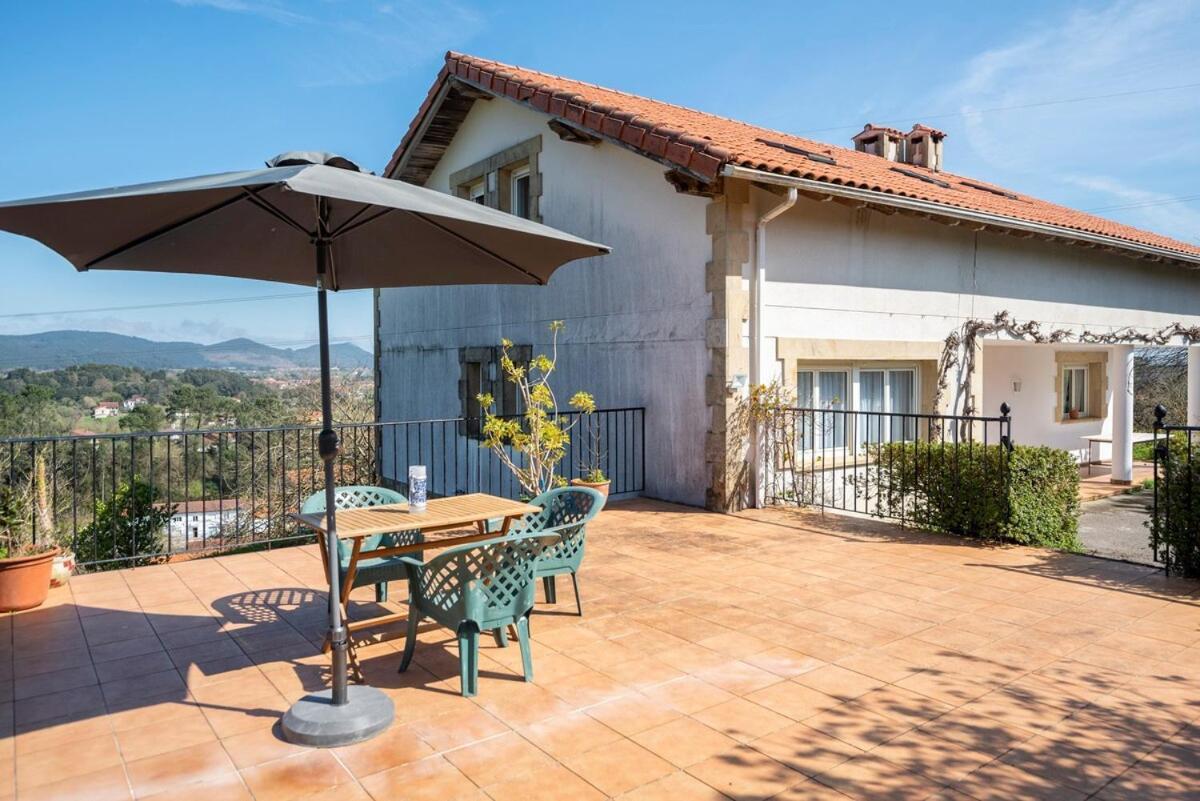 Casa Con Jardin En Gama Villa Bárcena de Cicero Eksteriør bilde
